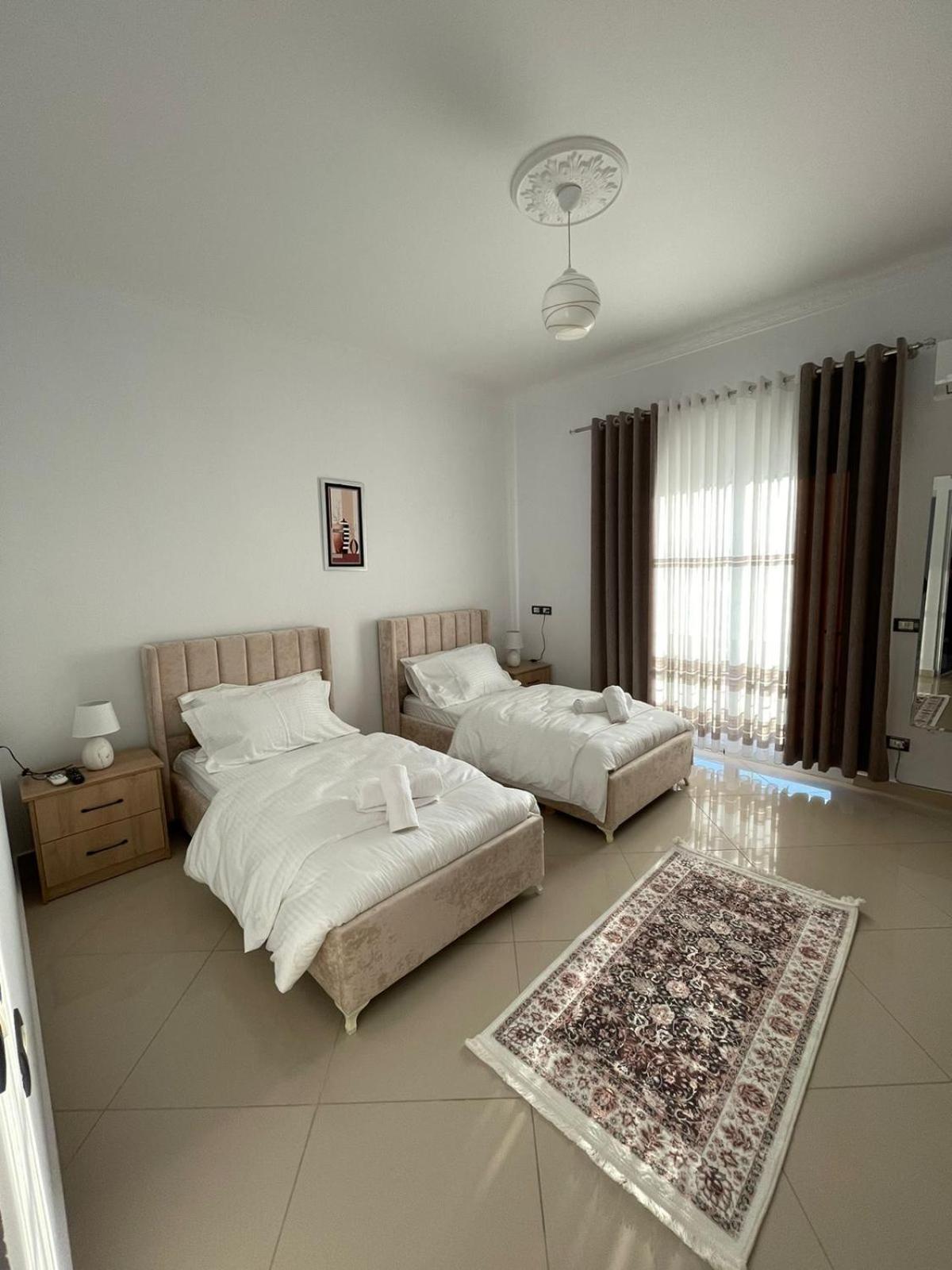 Harmony Villa Берат Екстериор снимка