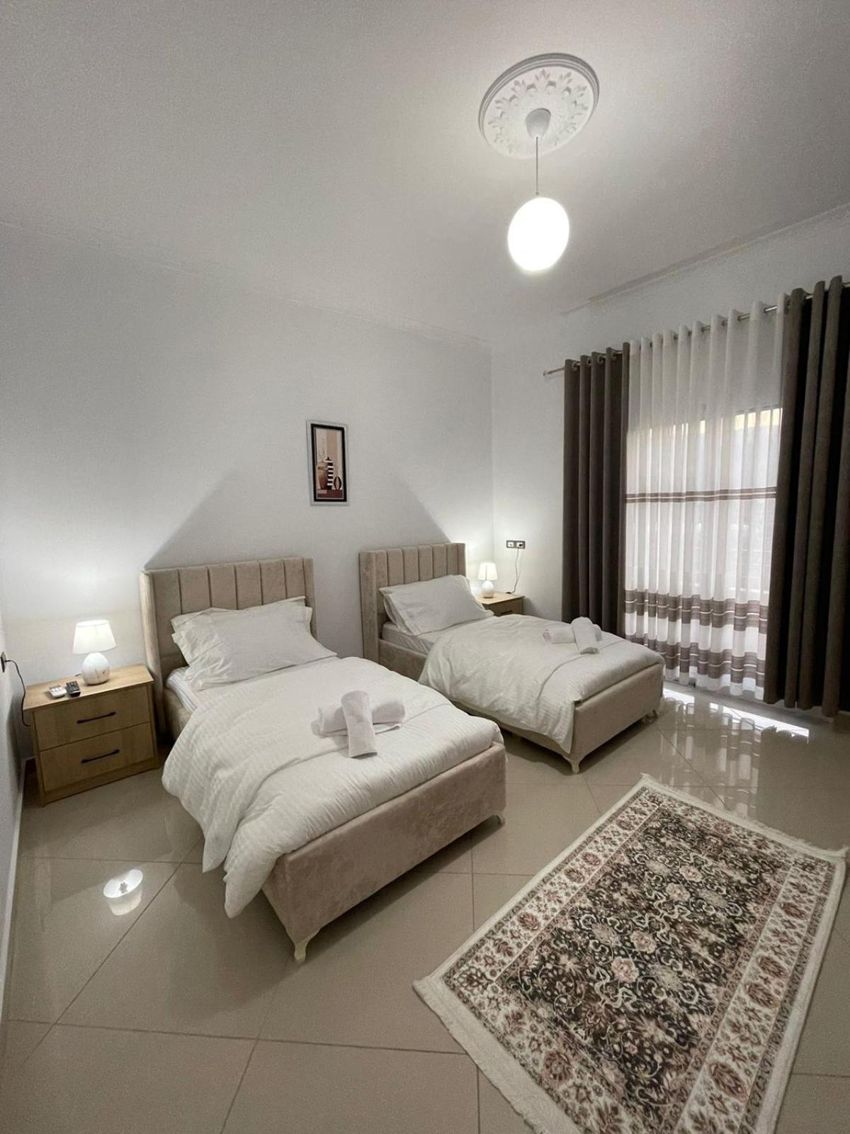 Harmony Villa Берат Екстериор снимка