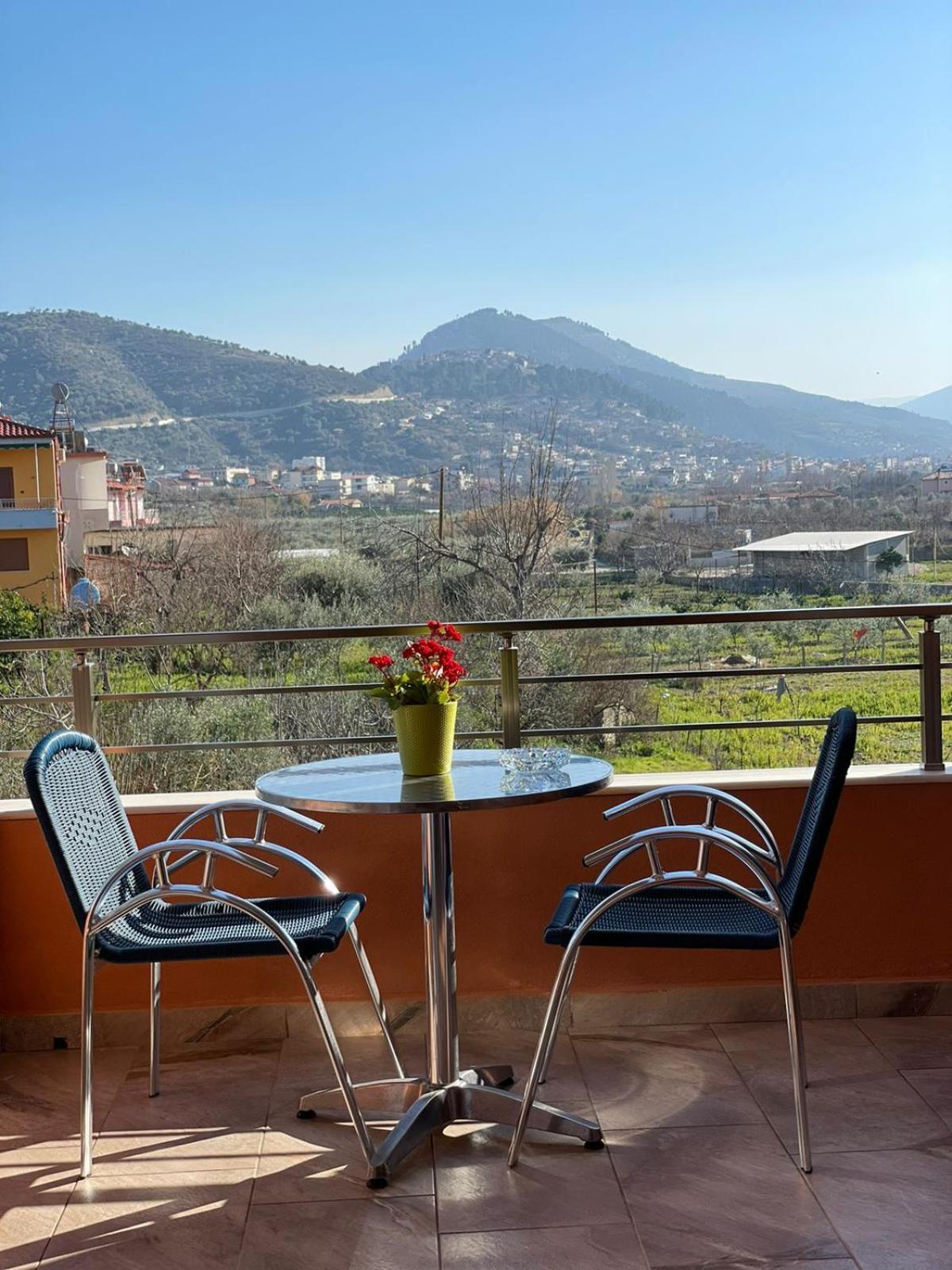 Harmony Villa Берат Екстериор снимка