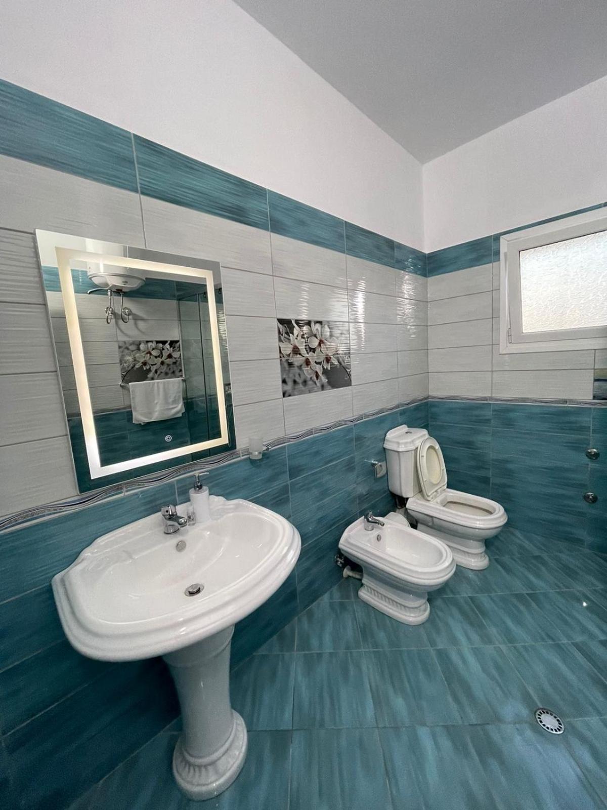 Harmony Villa Берат Екстериор снимка