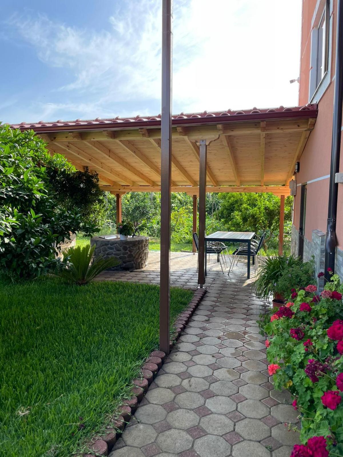 Harmony Villa Берат Екстериор снимка